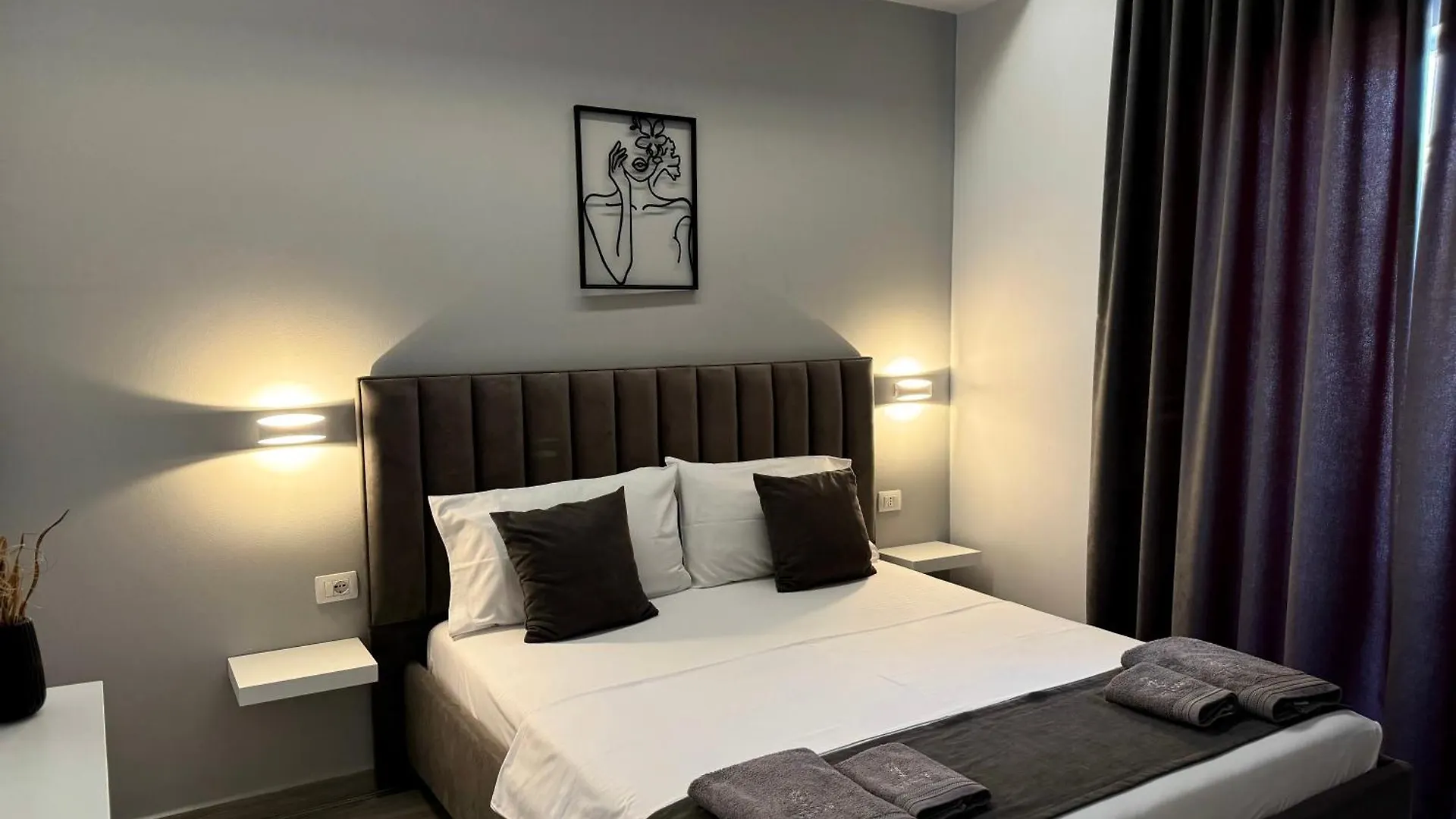 Apartments Klajdi Sarandë 0*,  Albánie