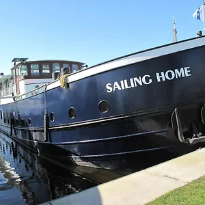 botel-sailing-home.amsterdamhotelsnl.com/