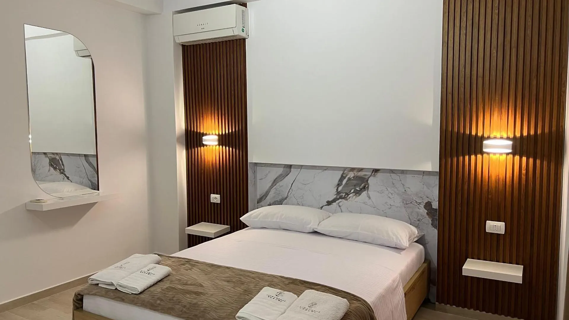 Apartments Klajdi Sarande